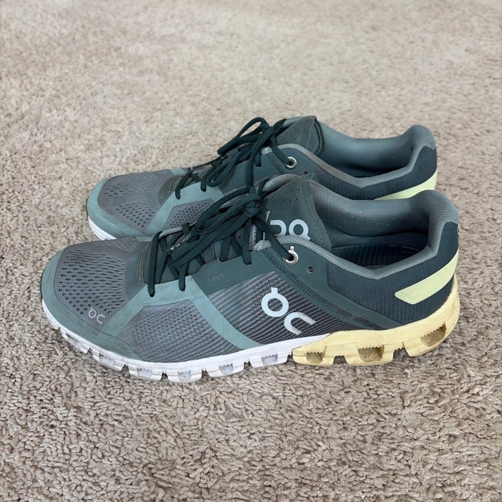 Womens On Cloud CloudTec Green White Running Sneakers Shoes Size 9.5